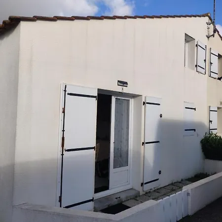 Maison Au Coeur Des Sables D'olonne 펜션 *